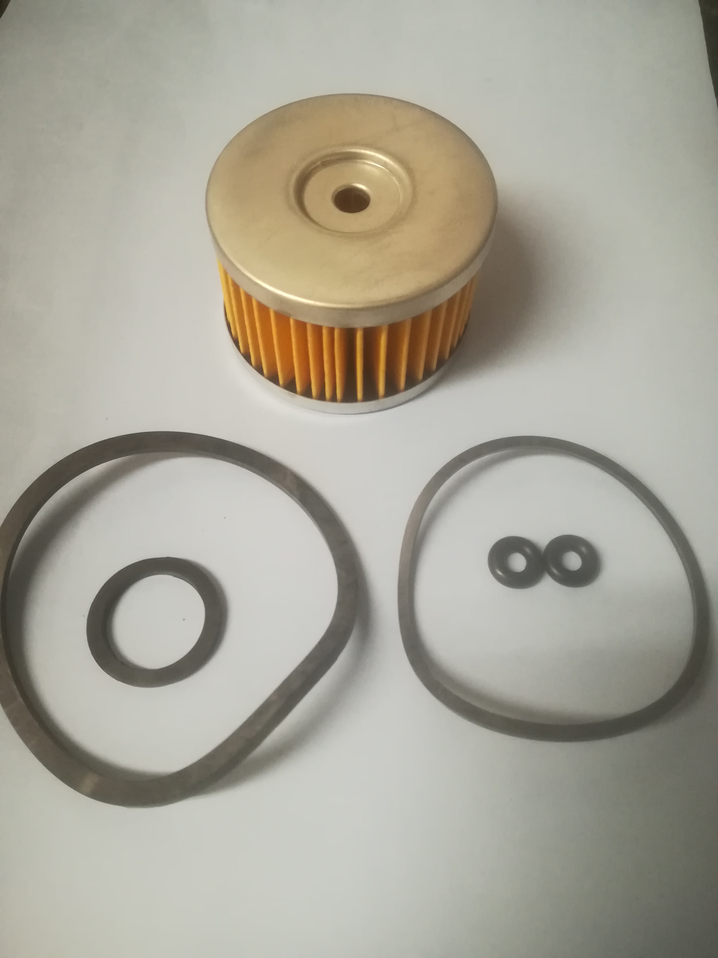 Product image: LAND ROVER SERIES 3 / 109 STAGE 1 FUEL FILTER AND SEAL KIT 