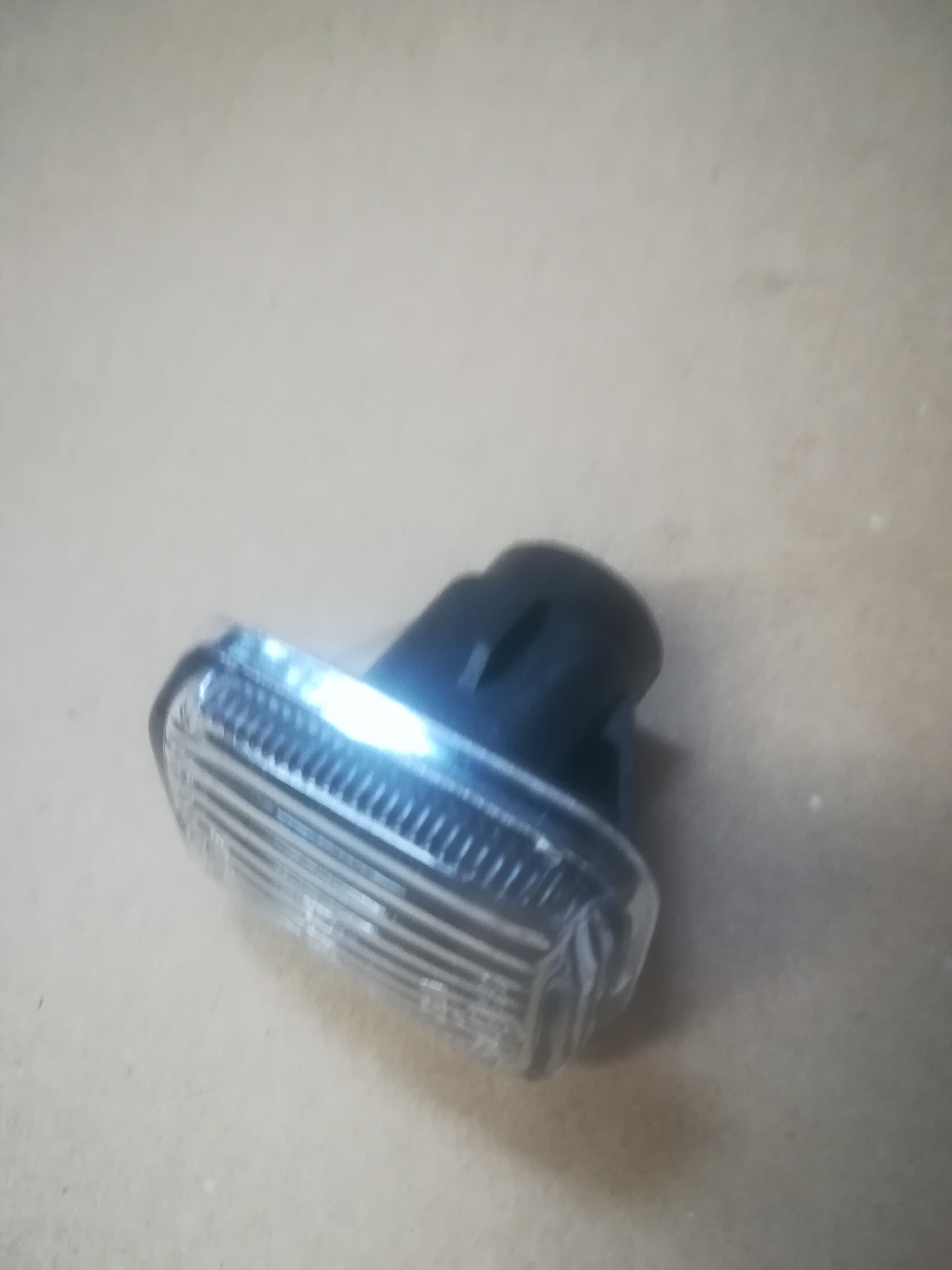 Product image: RANGE ROVER P38 SIDE REPEATER LENS CLEAR