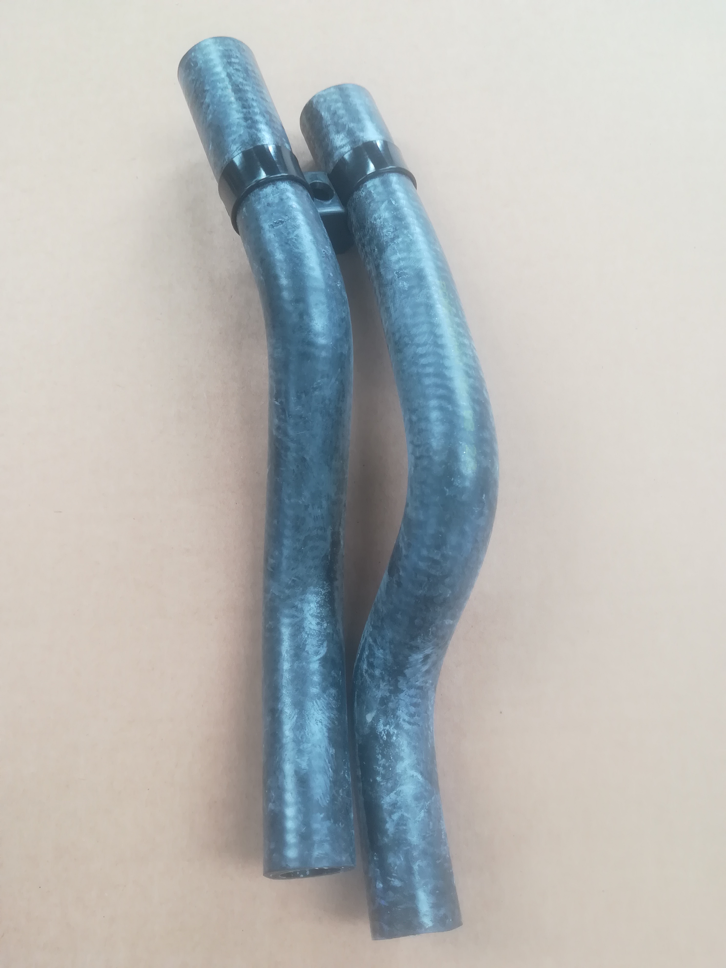 Product image: LAND ROVER DISCOVERY 2 V8 HEATER INLET AND OUTLET HOSE ASSEMBLY