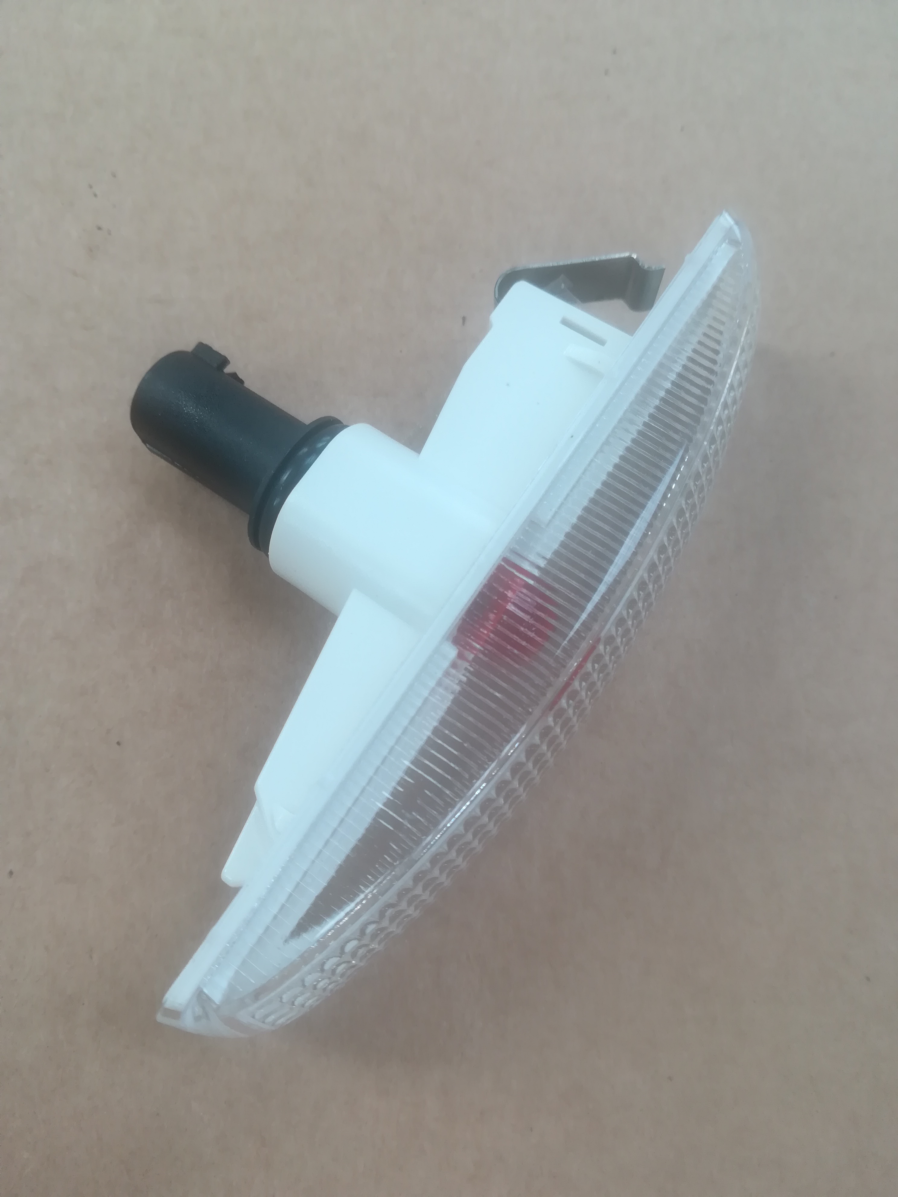 Product image: RANGE ROVER SPORT SIDE REPEATER LAMP CLEAR